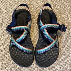 Chaco classic-women’s size 9